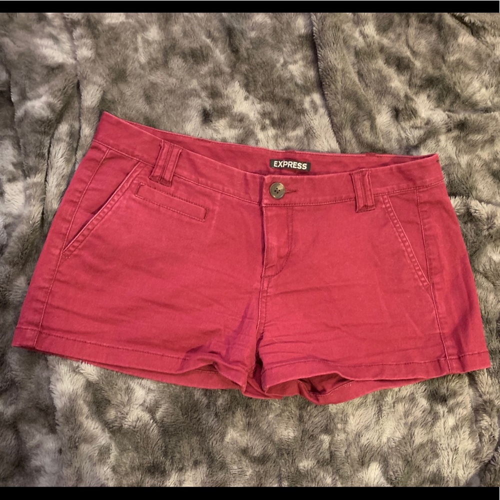 Burgandy express shorts